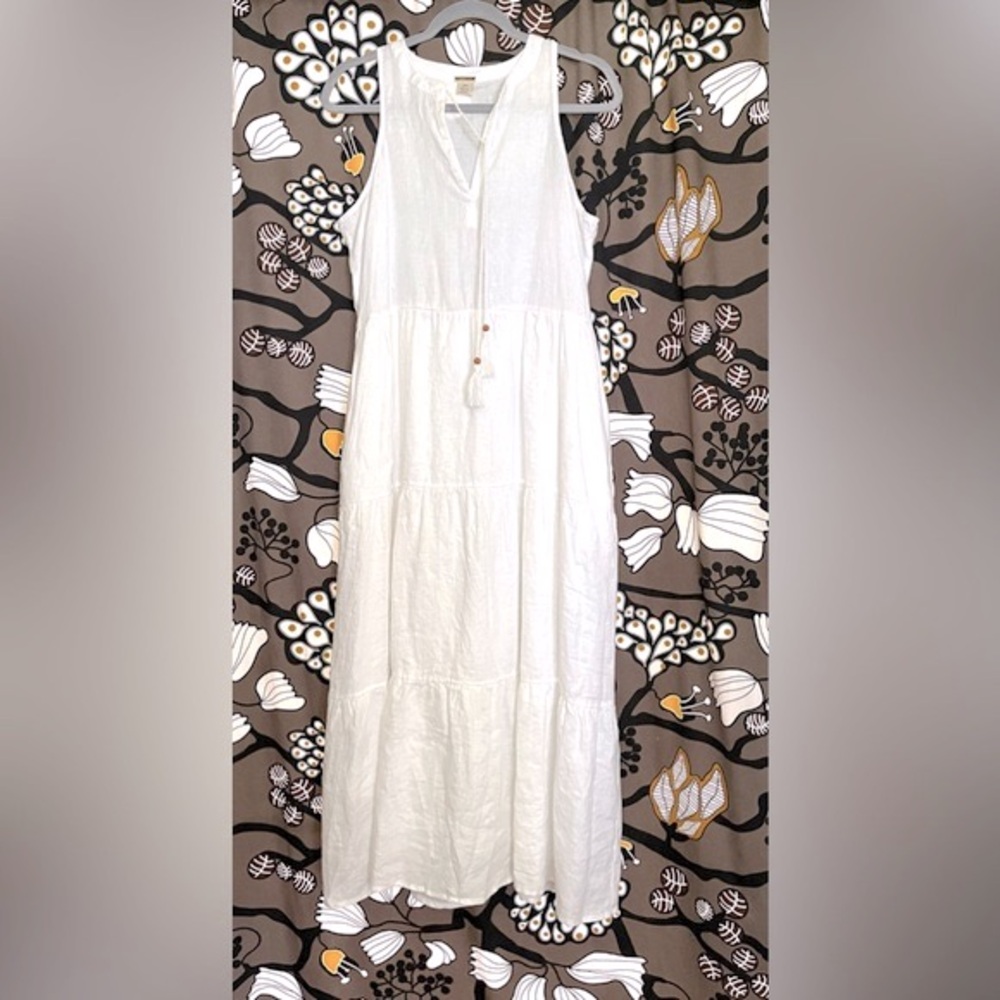 Magaschoni Tiered White Linen Summer Dress